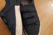 Boys Next canvas shoes