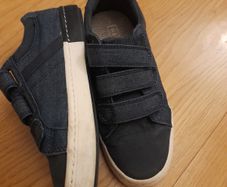 Boys Next canvas shoes