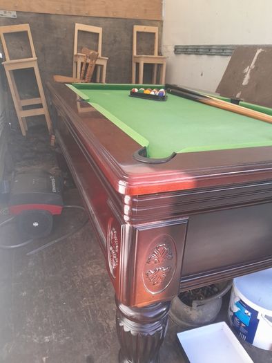 Pool table