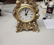 Clock reproduction