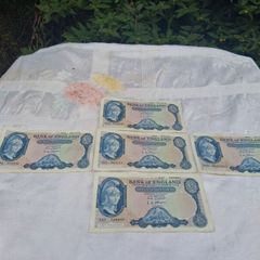5 X First Series L.K. O Brien Five Pound Notes