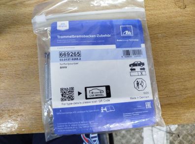 BMW e90 rear handbrake shoes
