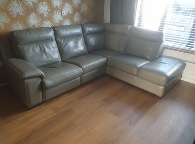 Leather corner sofa