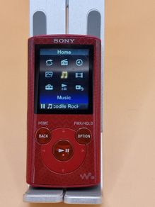 Sony MP3 Walkman NWZ E384 8GB Red Music Player