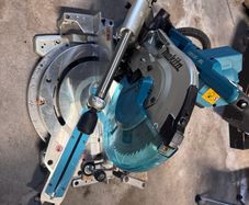 Makita chopsaw DLS211ZU