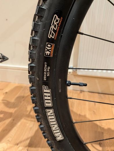 Giant Trance X1