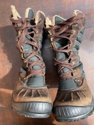 Timberland  size 6 or 8.5M