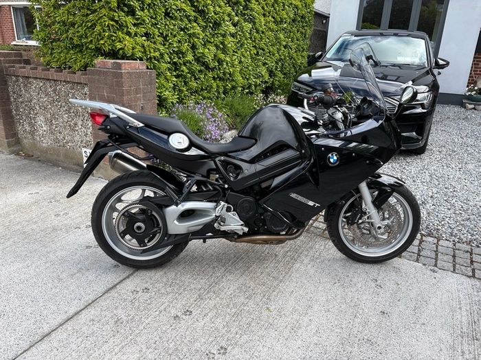 Bmw F 800 St