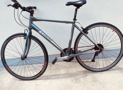 Trek FX7.4 Hybrid City bike-Large (20) price 220