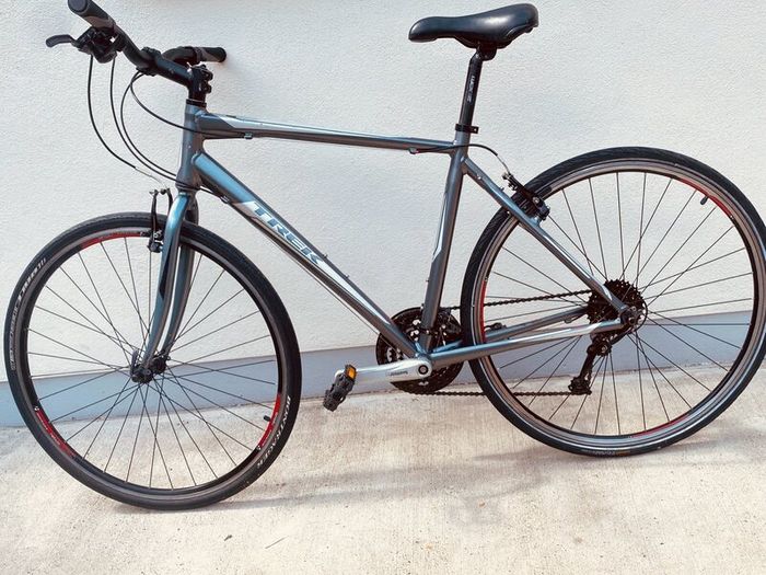 Trek FX7.4 Hybrid City bike-Large (20) price 190
