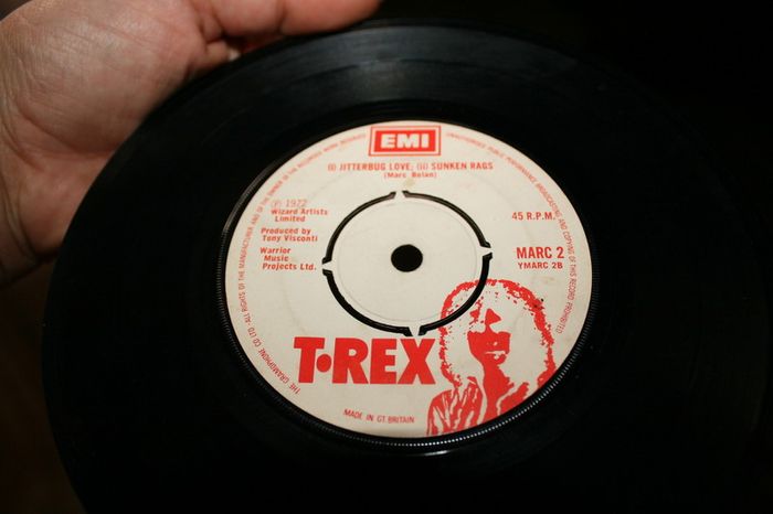 Single Vinyl's  85 pieces