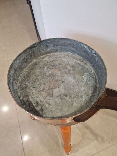 Copper pan