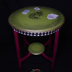 Tabel "Furniture with Soul "