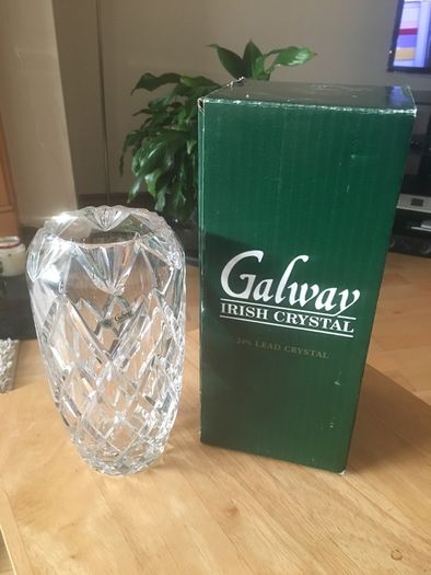 Galway Crystal Vase 8"