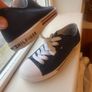 Tommy Hilfiger sneakers size 6 Image 2