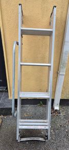 Attic ladder