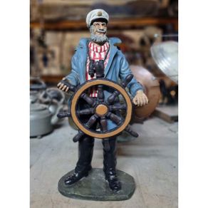 Sea Captain Resin Statue KAS1380