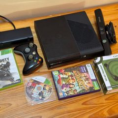 Xbox 360 E 250GB + Kinect