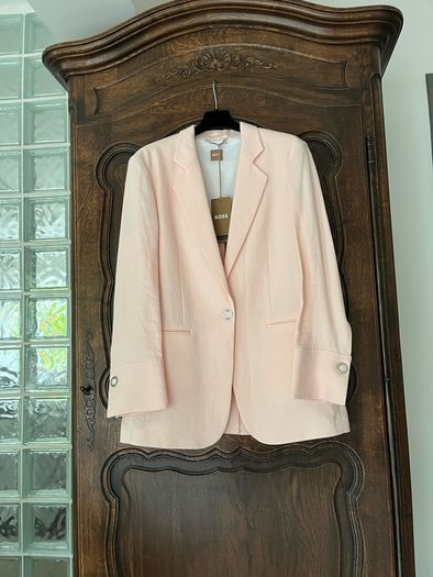 Hugo Boss ladies blazer new with tags
