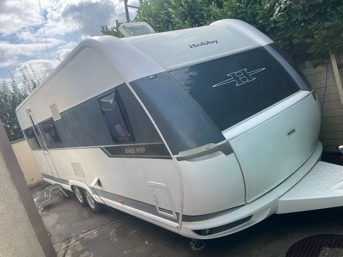 Hobby 645 VIP 2015 Caravan