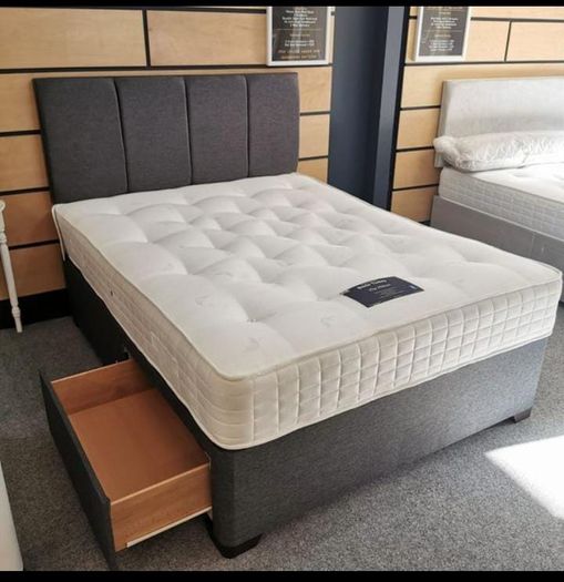 New Stylish single ,Double 4ft, 4ft6, King 5ft And 6ft Superking Sizes Divan Beds Instock. Drawers And Optional Tufted Mattresses Available. Free Delivery