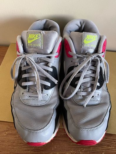 NIKE Airmax mens trainers size 10UK/44EU