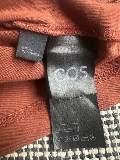 COS cotton tshirt