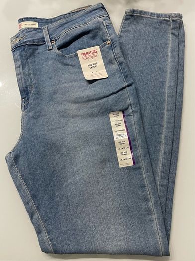 NEW: Womens Levi's Classic Skinny Jeans (W32 L32)