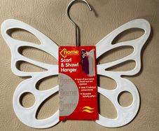 Scarf and shawl hanger