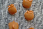 Buttons,Sewing and knitting supplies,Craft supplies