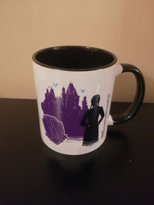 Wednesday mug like new