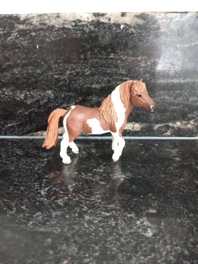 Schleich horses x 11