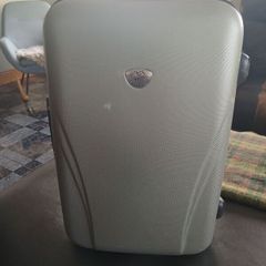 Beverly hills polo club  hard shell suitcase