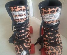 Skates