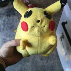 Rare 2000 Pokemon Pikachu Plush Toy 23cm/9" Official