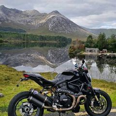 Ducati Monster 1200R