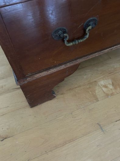 Antique Chest of Drawer