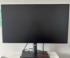 ThinkVision P27h-30 27" QHD USB-C-Docking Monitor with stand