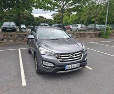Low Milage - Hyundai Santa Fe