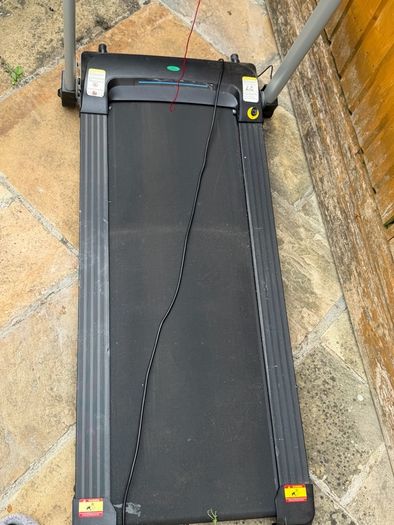 motorised treadmill