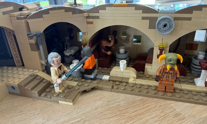 Lego Star Wars Mos Eisley Cantina 75290