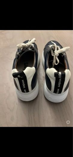 Wonders shoes