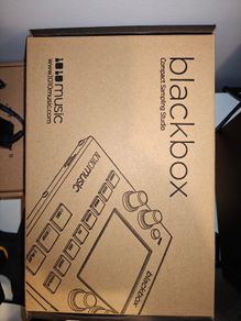 1010music Blackbox Compact Sampling Studio