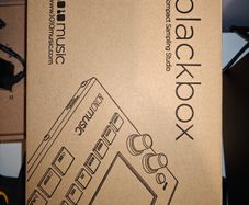 1010music Blackbox Compact Sampling Studio