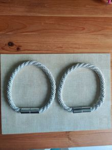 Curtains tiebacks