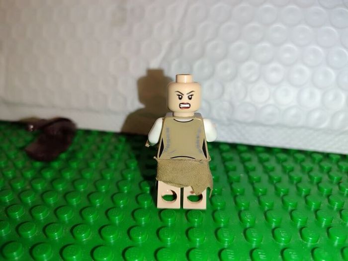 Lego Star Wars Minifigure 10236 Ewok Figures Ewoks Rebel Fighter and Rare Princess Leia and Teebo