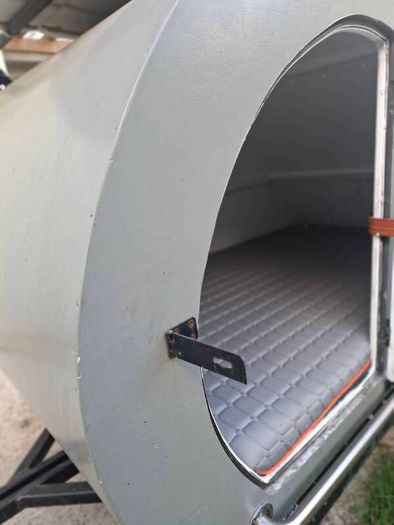 Teardrop camper