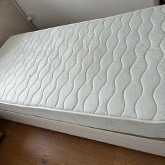 Free Single Mattress and Divan Base