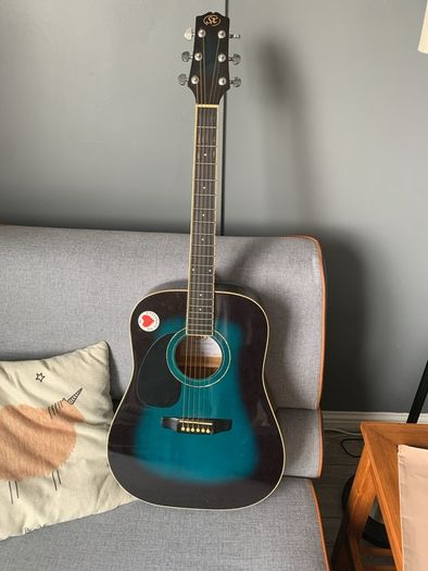 SX acoustic guitar