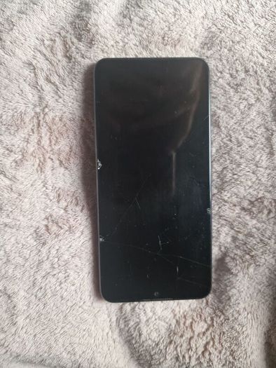 Job Lot of 4 Smartphones - ALL WORKING (samsung, TCL, Huawei, Alcatel) - Damaged/Cracked